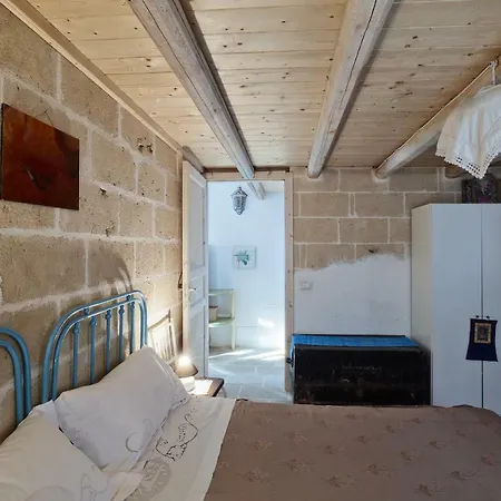 Apartman Kore Del Colle *